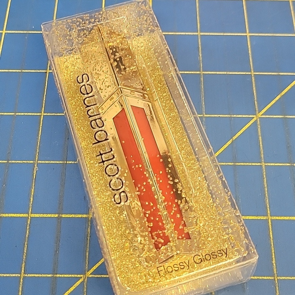 Scott Barnes Lip Flossy Glossy Liquid Matte Lip Color Haute Mess 04A New in Box